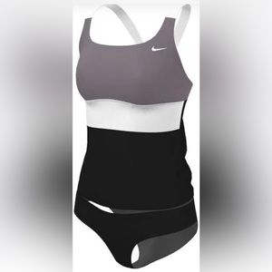 Nike Essential Scoop Neck Women's Tankini Swim Top Gray/White Size Medium